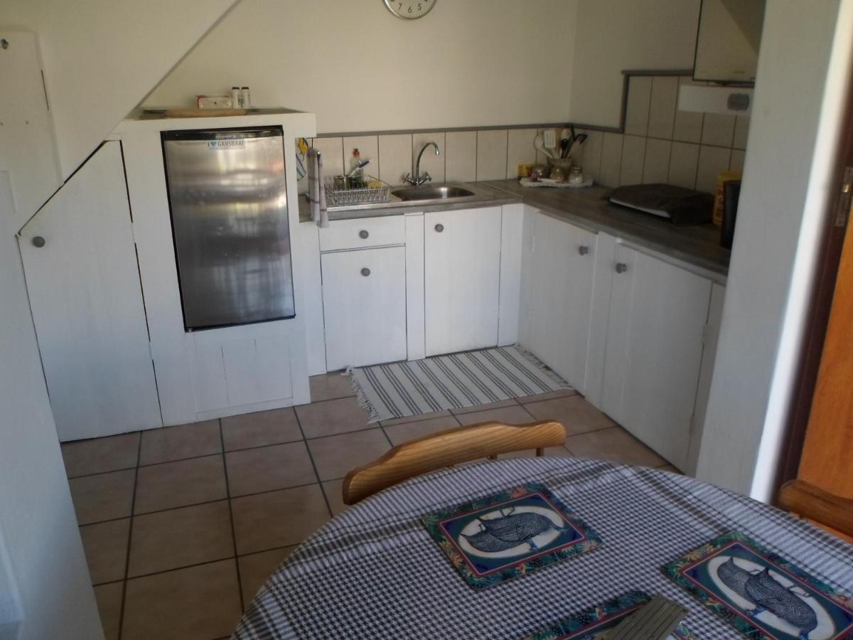 After8 B&B Kleinbaai Екстериор снимка