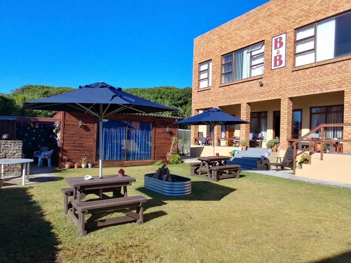After8 B&B Kleinbaai Екстериор снимка